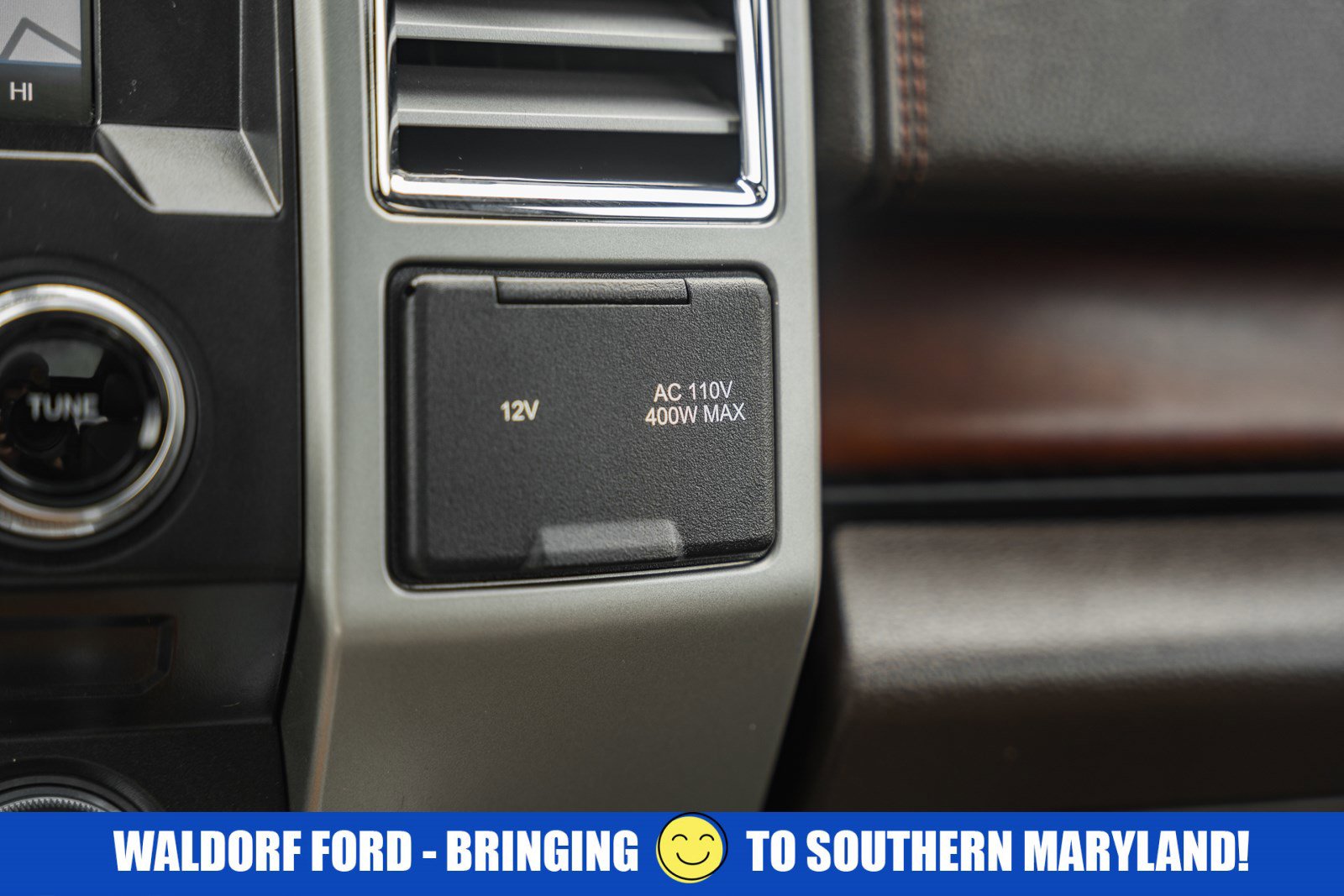 Used 2015 Ford F150 King Ranch w/ Equipment Group 601A Luxury image 31