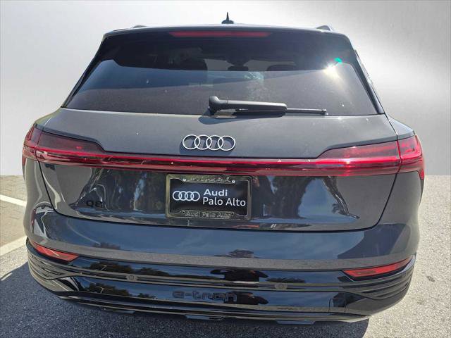 Used 2024 Audi Q8 e-tron Prestige w/ Prestige Package image 4
