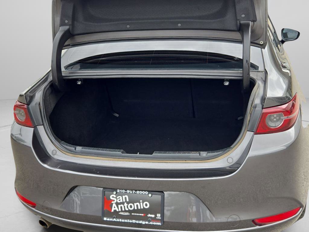 Used 2019 MAZDA MAZDA3 Sedan image 21