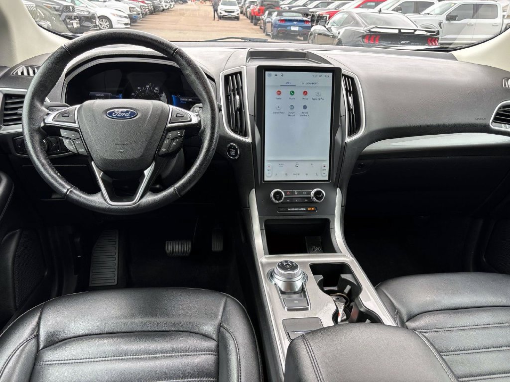 Used 2024 Ford Edge SEL AWD/4WD image 10