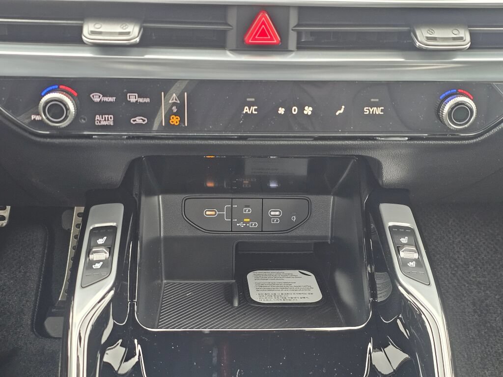 New 2026 Kia Sorento SX Prestige AWD/4WD image 17