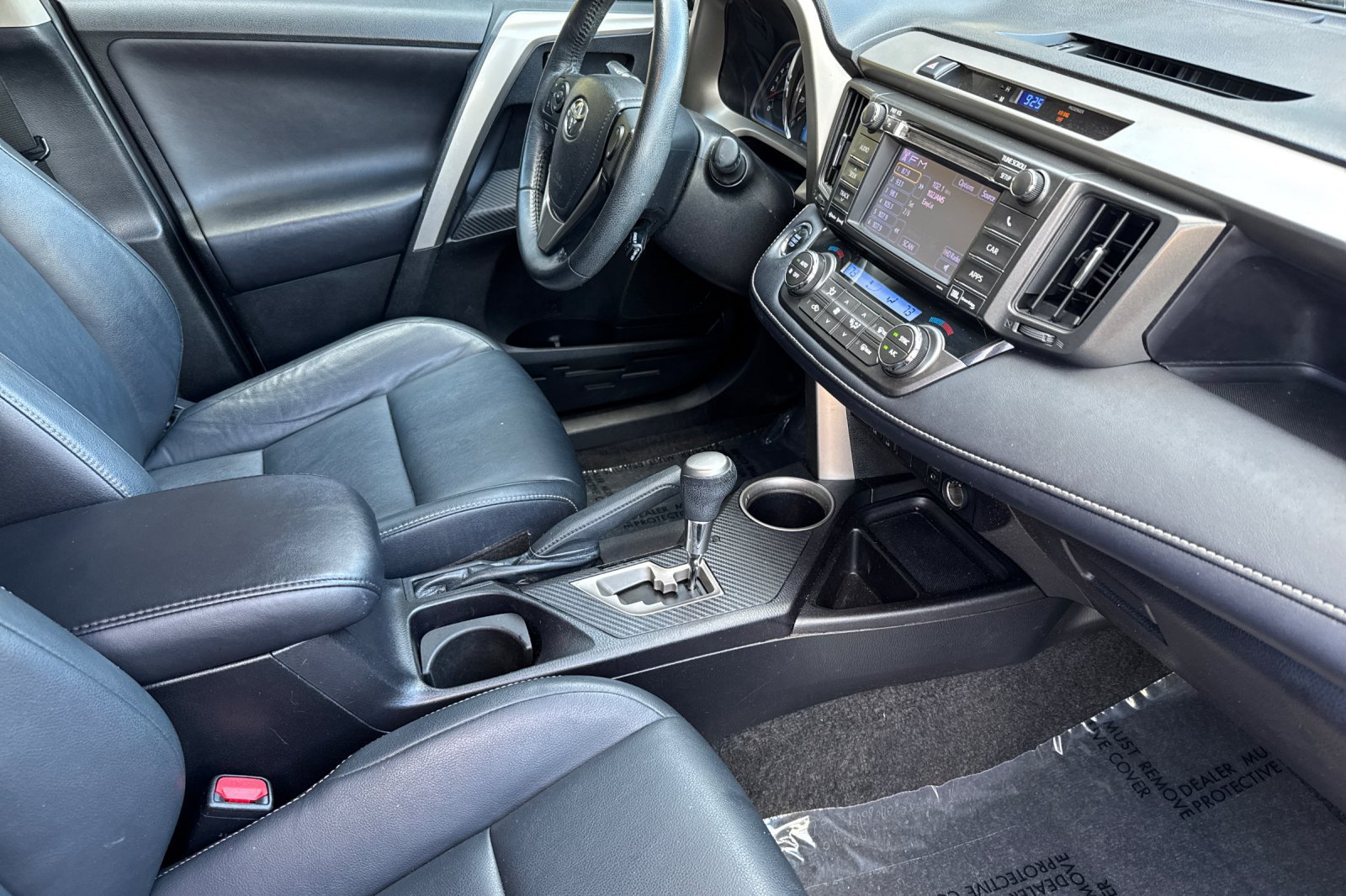 Used 2013 Toyota RAV4 Limited AWD/4WD image 18
