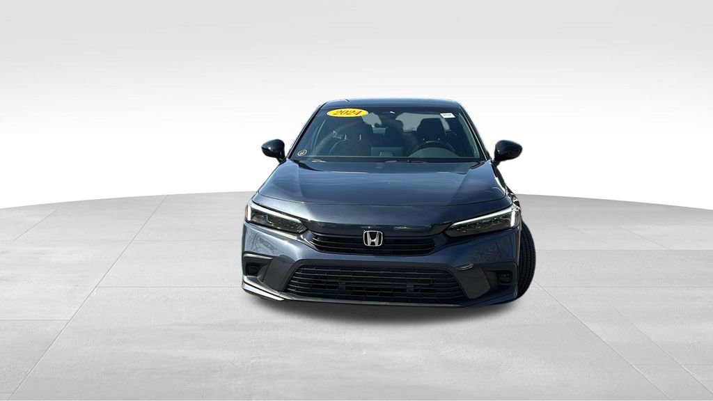 Used 2024 Honda Civic Sport image 2