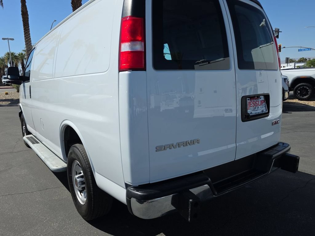 Used 2024 GMC Savana 2500 w/ Driver Convenience Package RWD image 31