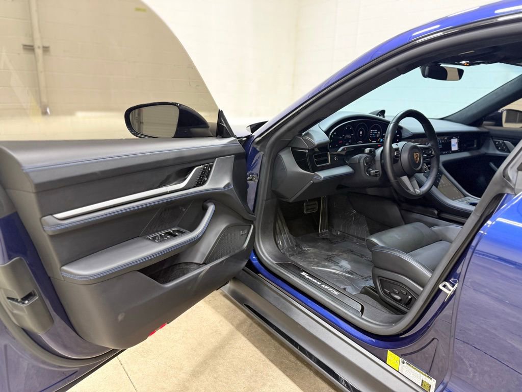 Used 2024 Porsche Taycan GTS w/ Premium Package (P6U) AWD/4WD image 45