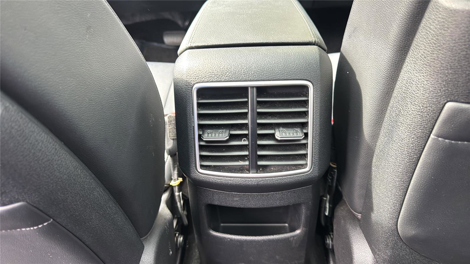 Used 2025 Kia Sportage X-Line w/ Premium Package image 26