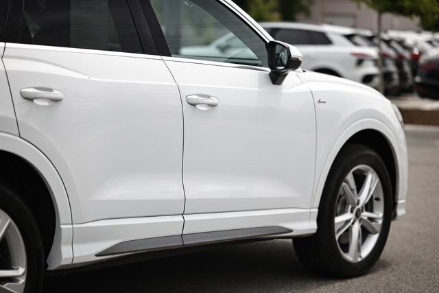 Used 2024 Audi Q3 2.0T Premium Plus AWD/4WD image 8