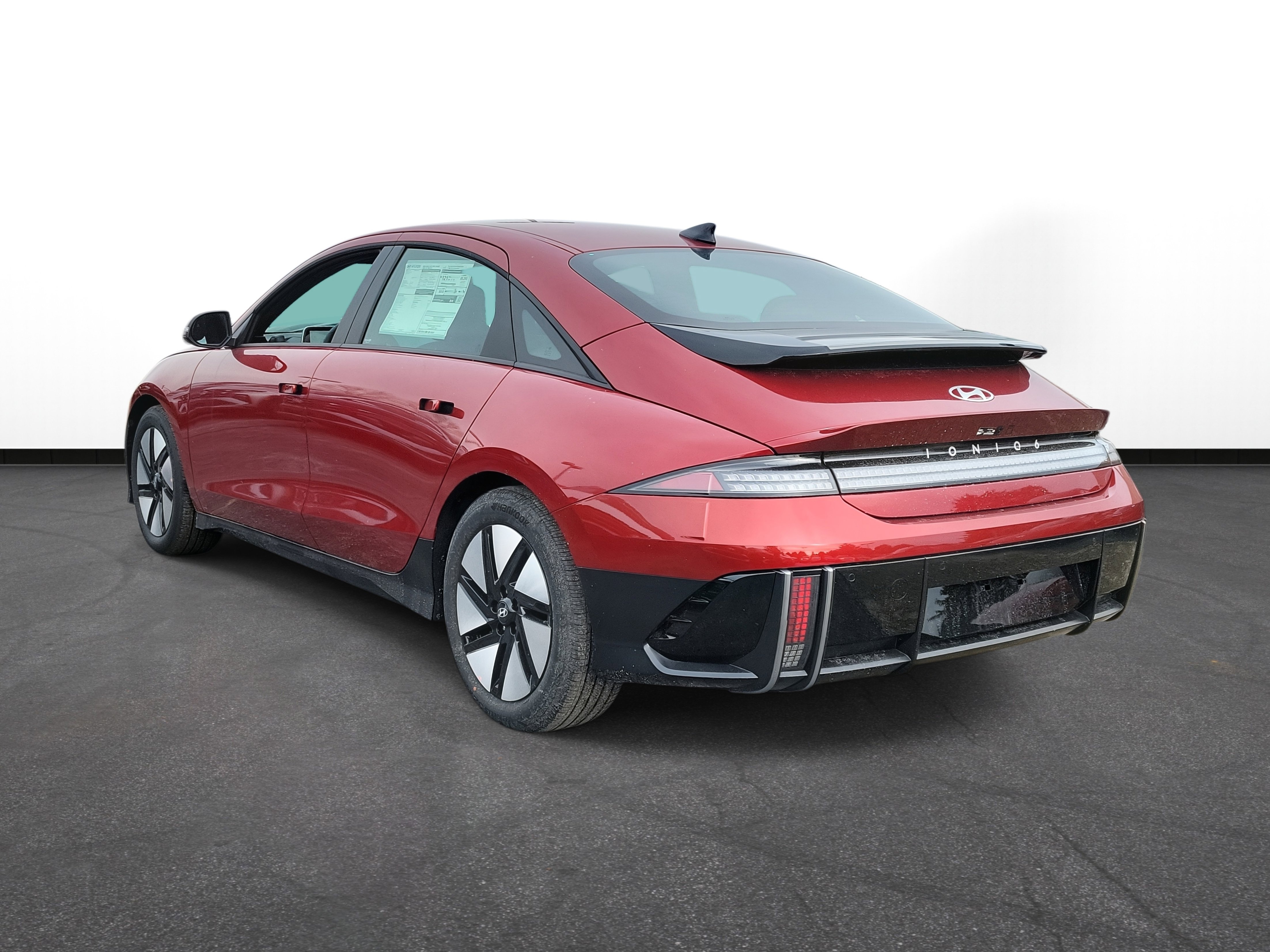 New 2025 Hyundai Ioniq 6 SE image 3