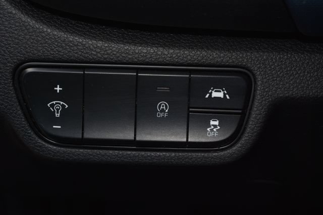 Used 2021 Kia Seltos S AWD/4WD image 18