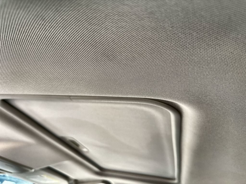 Used 2018 Ford EcoSport SE w/ SE Convenience Package FWD image 9