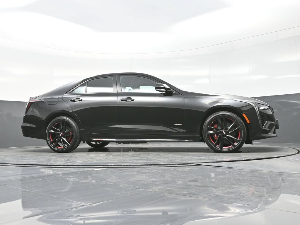 New 2025 Cadillac CT4 V w/ LPO, Red Accent Package AWD/4WD image 15