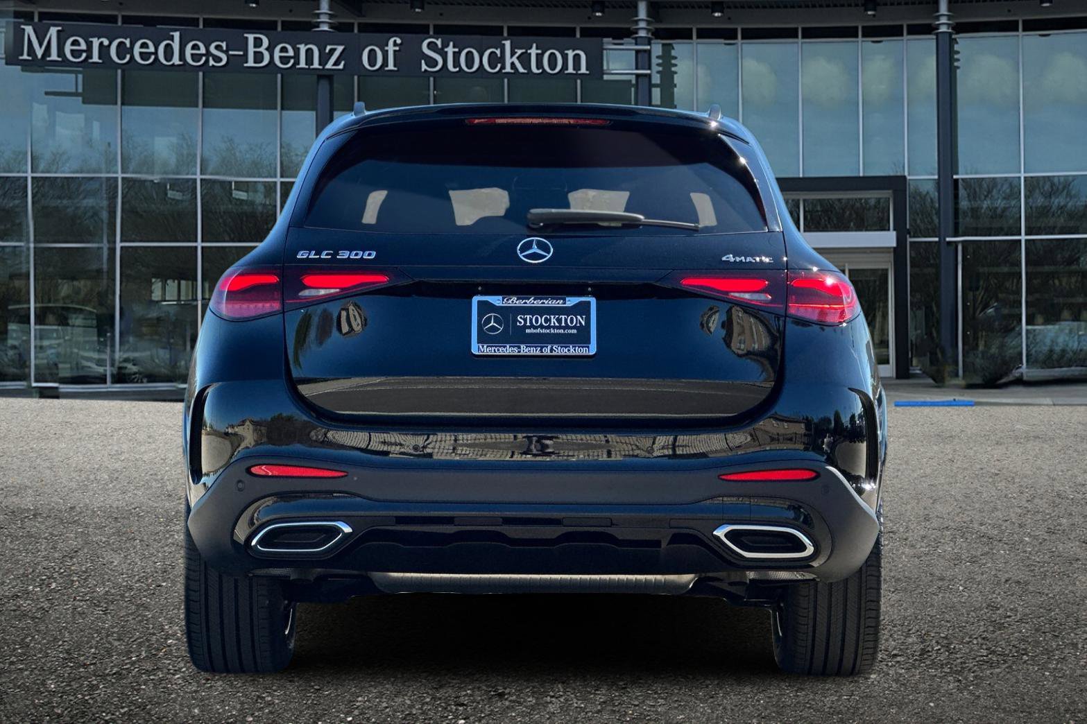 New 2026 Mercedes-Benz GLC 300 4MATIC image 5