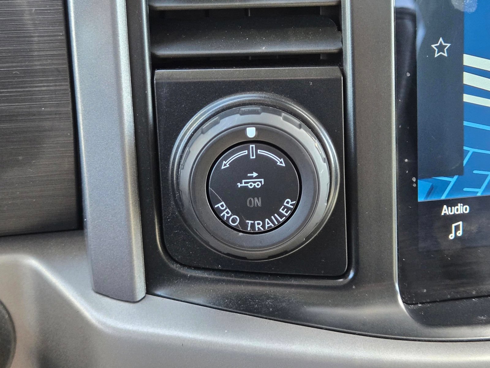 Used 2024 Ford F150 XLT RWD image 27