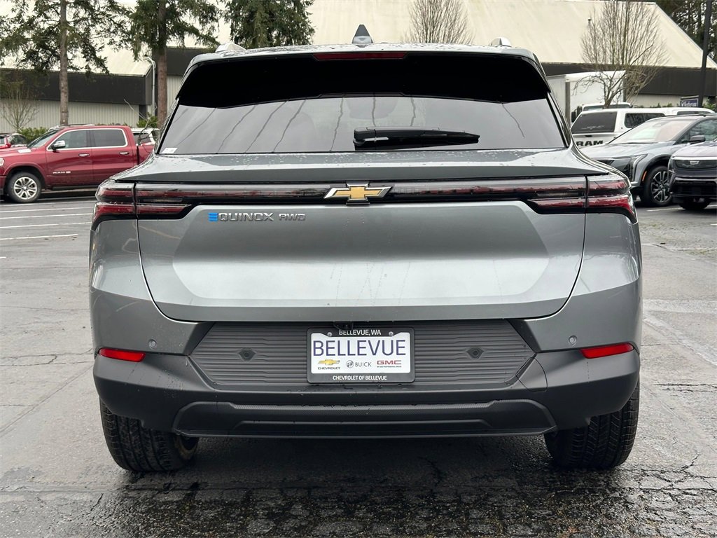 New 2026 Chevrolet Equinox EV LT image 4