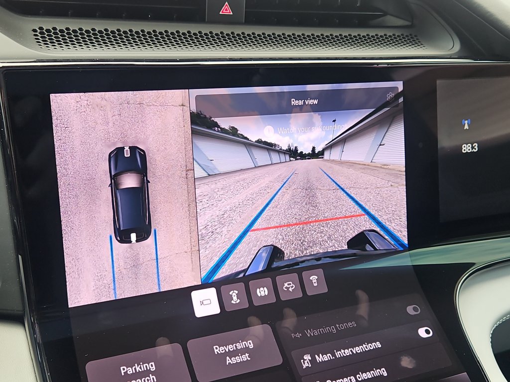 New 2026 Porsche Cayenne Turbo AWD/4WD image 13