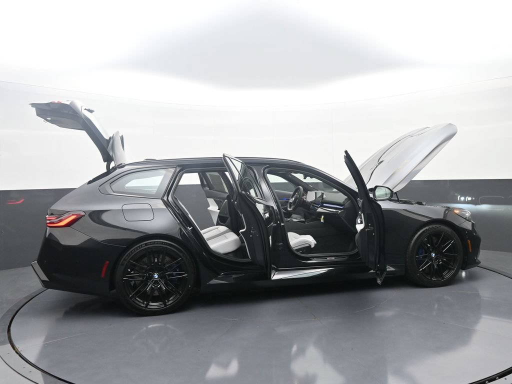 New 2027 BMW M5 Touring AWD/4WD image 45