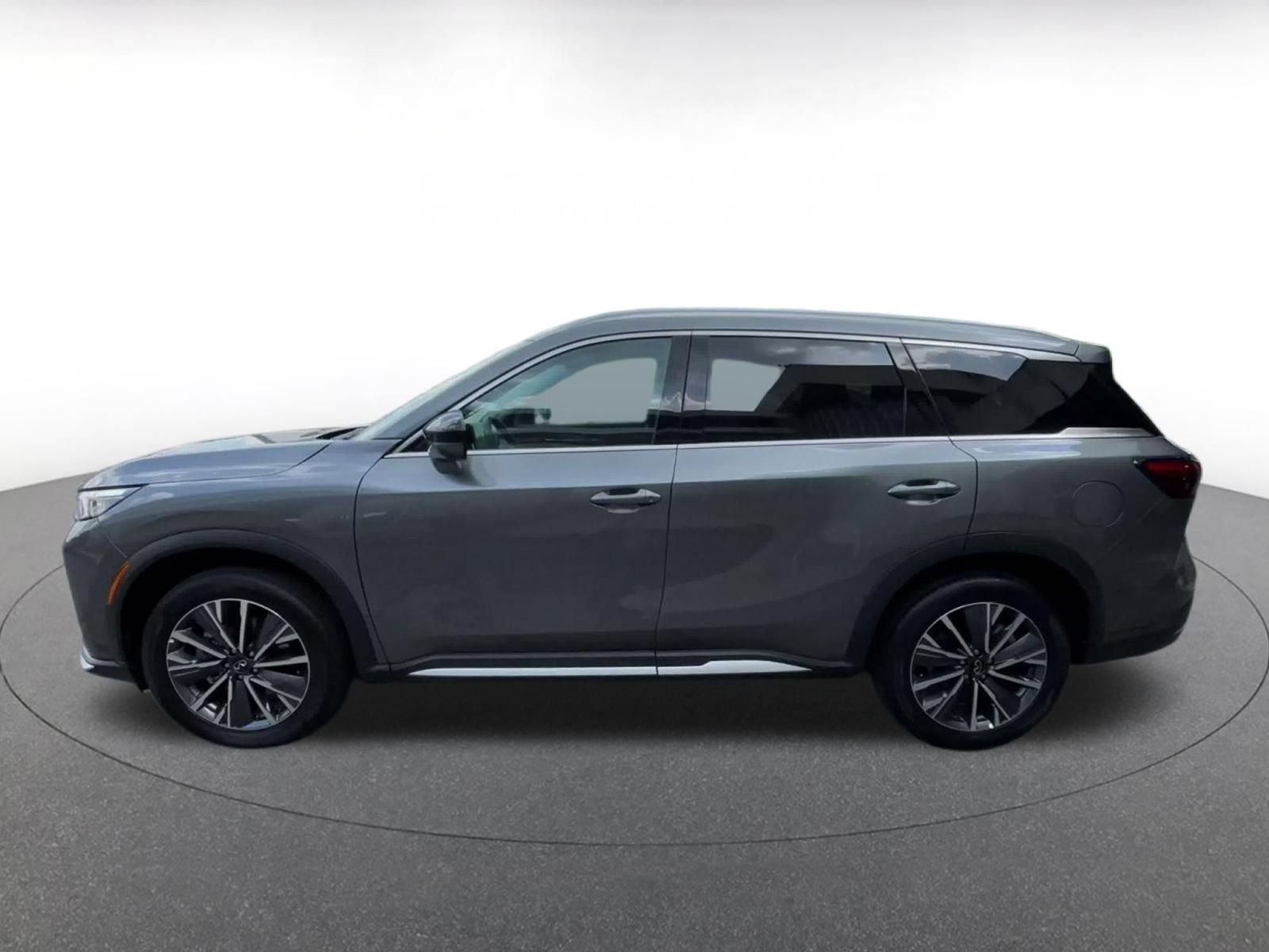 Used 2026 INFINITI QX60 Luxe FWD image 8