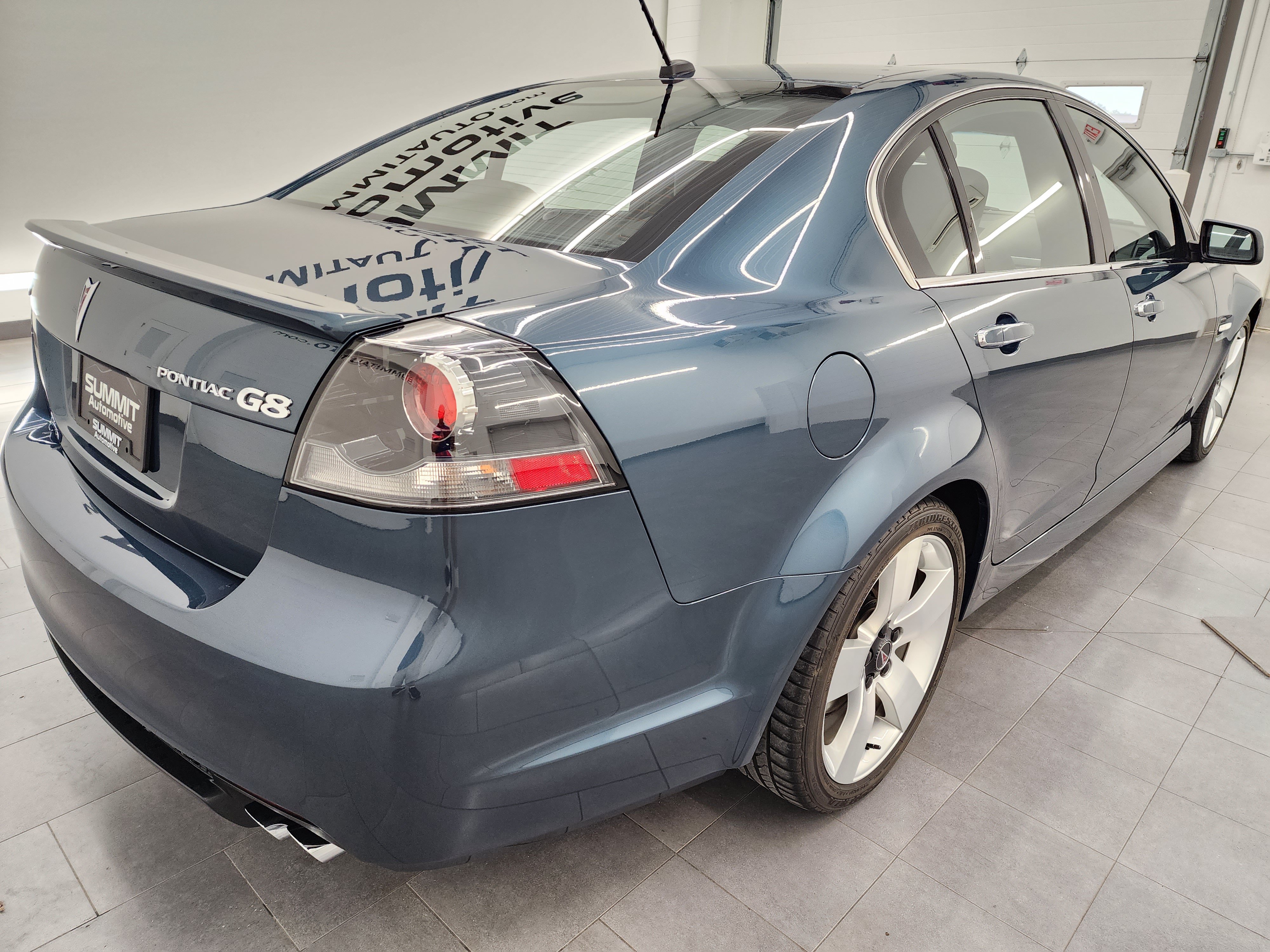 Used 2009 Pontiac G8 GT w/ Premium Package RWD image 5