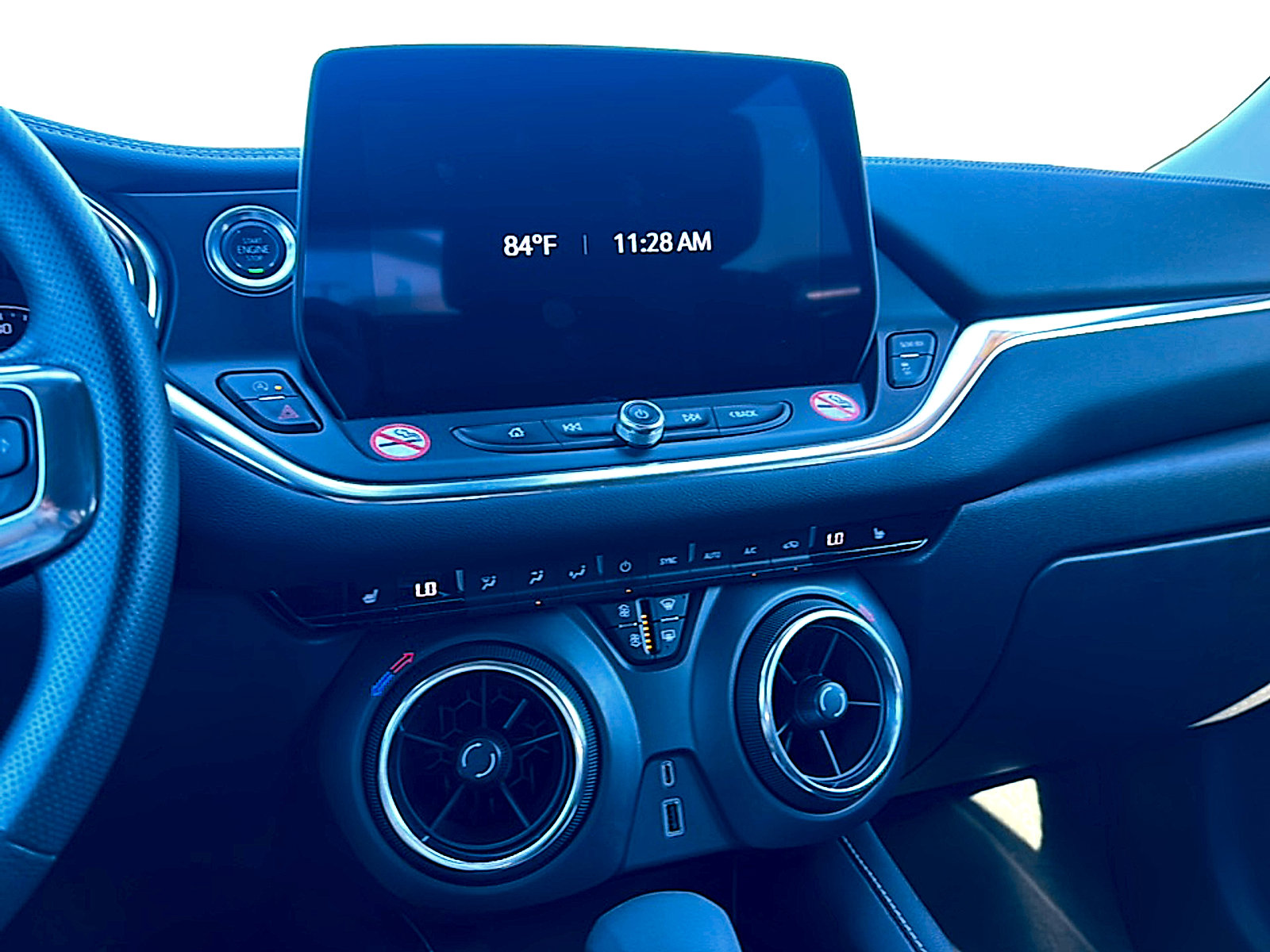 Used 2025 Chevrolet Blazer LT image 31