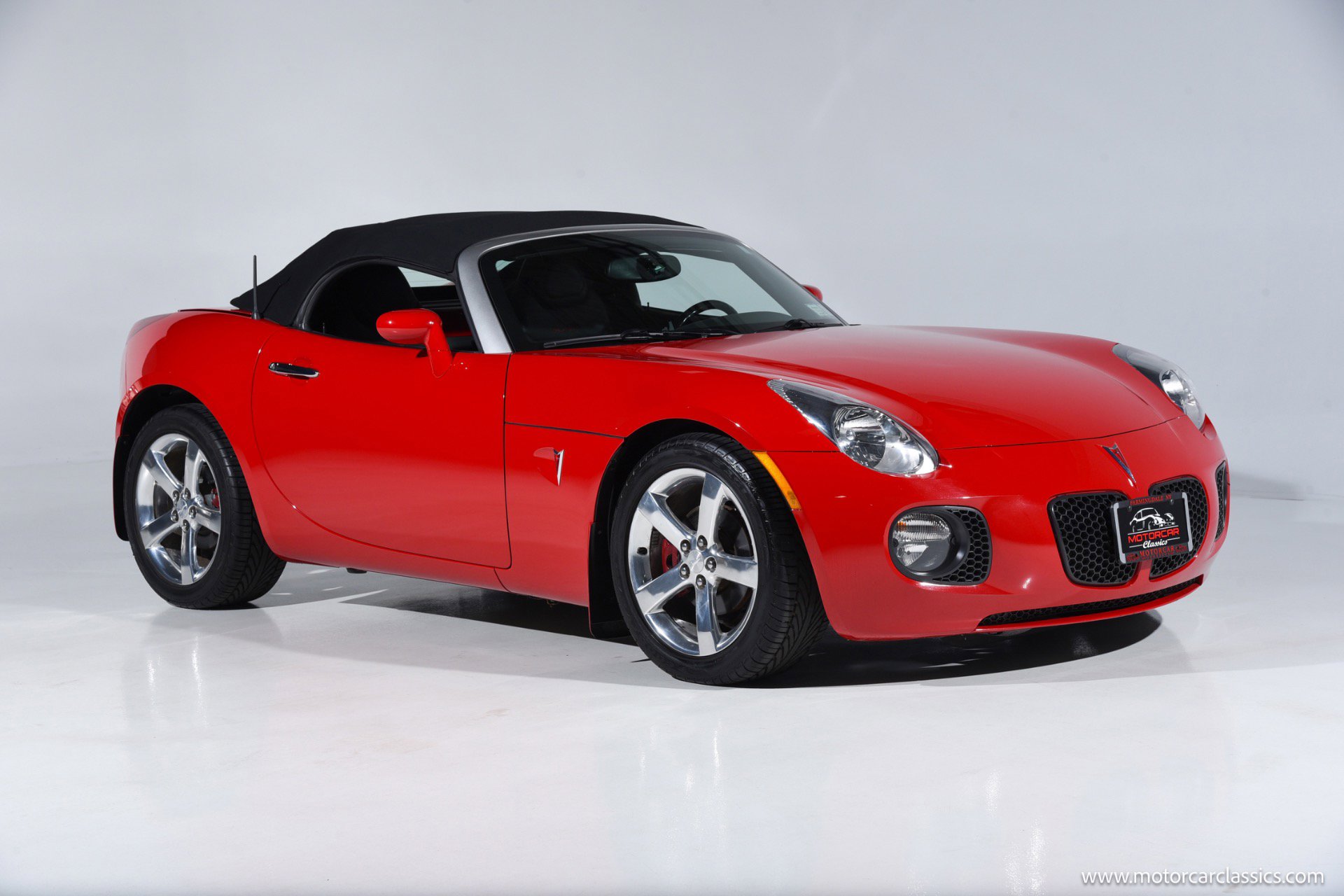 Used 2007 Pontiac Solstice GXP w/ Premium Package image 2
