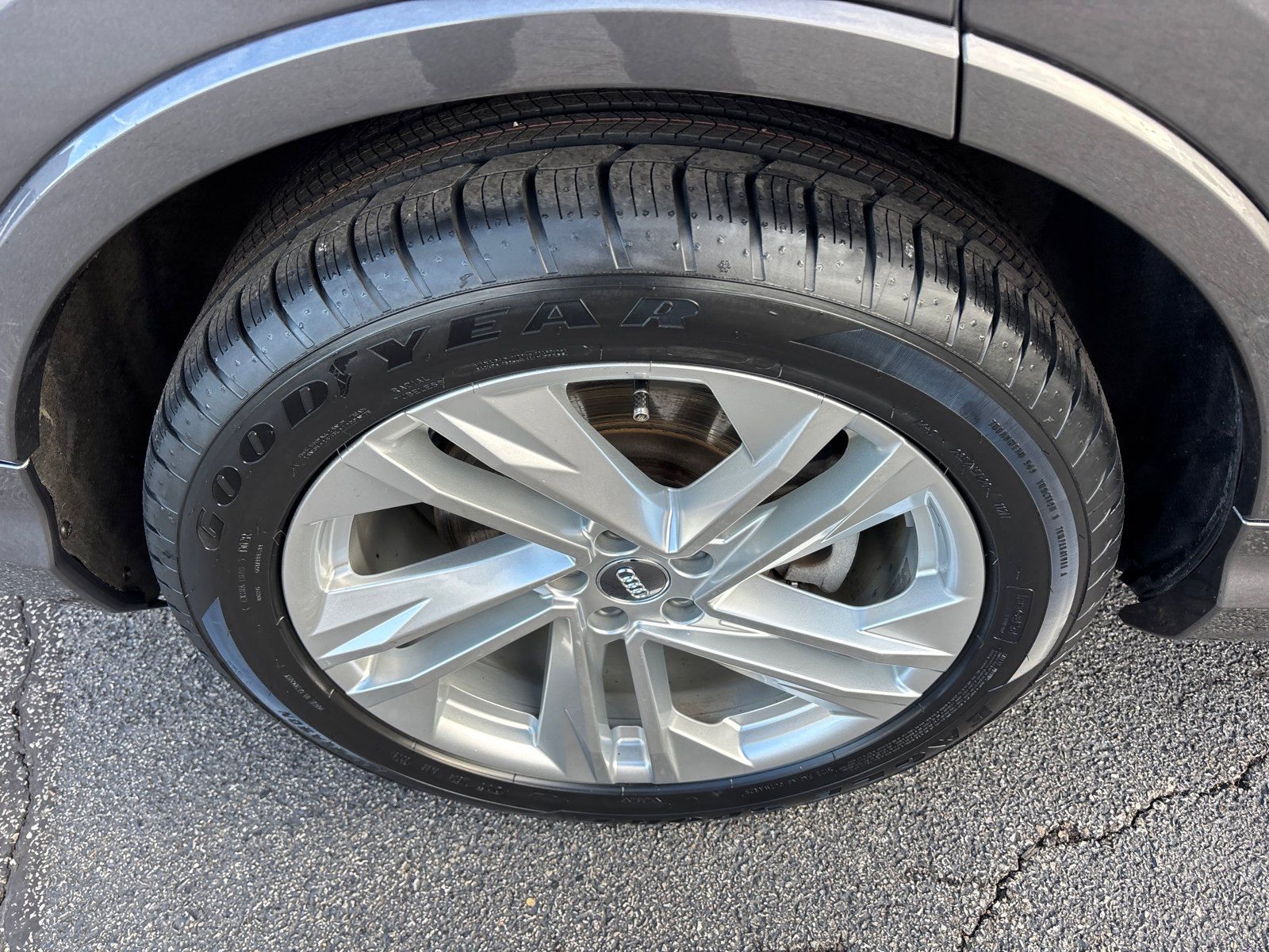 Used 2020 Audi Q7 3.0T Prestige w/ Prestige Package image 10