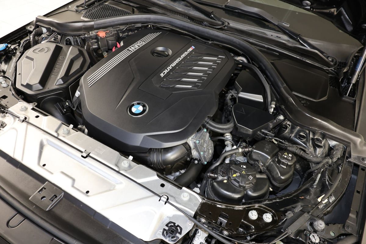Used 2023 BMW M240i Coupe w/ Premium Package RWD image 37