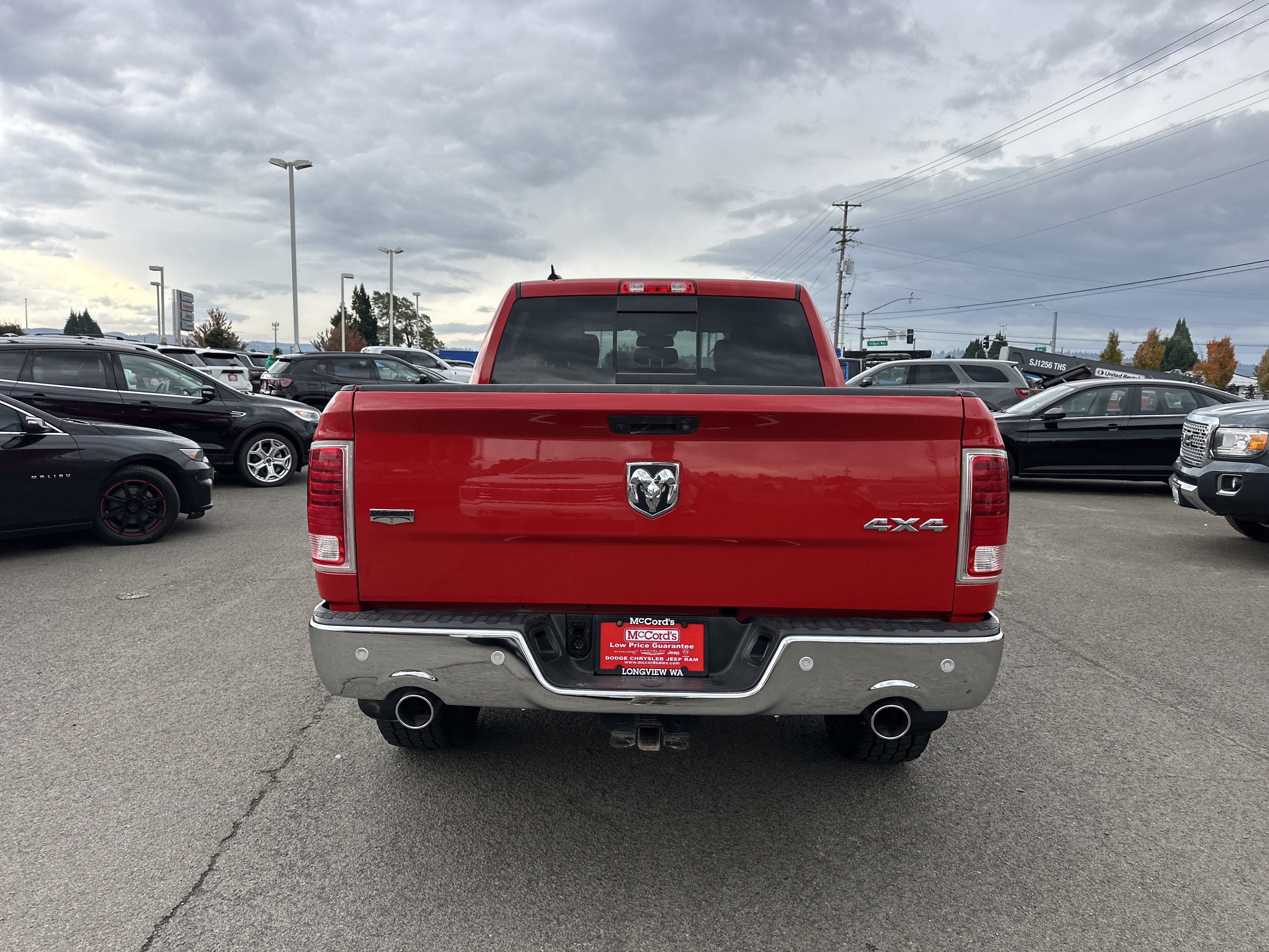 Used 2018 RAM 1500 Laramie w/ Convenience Group image 4