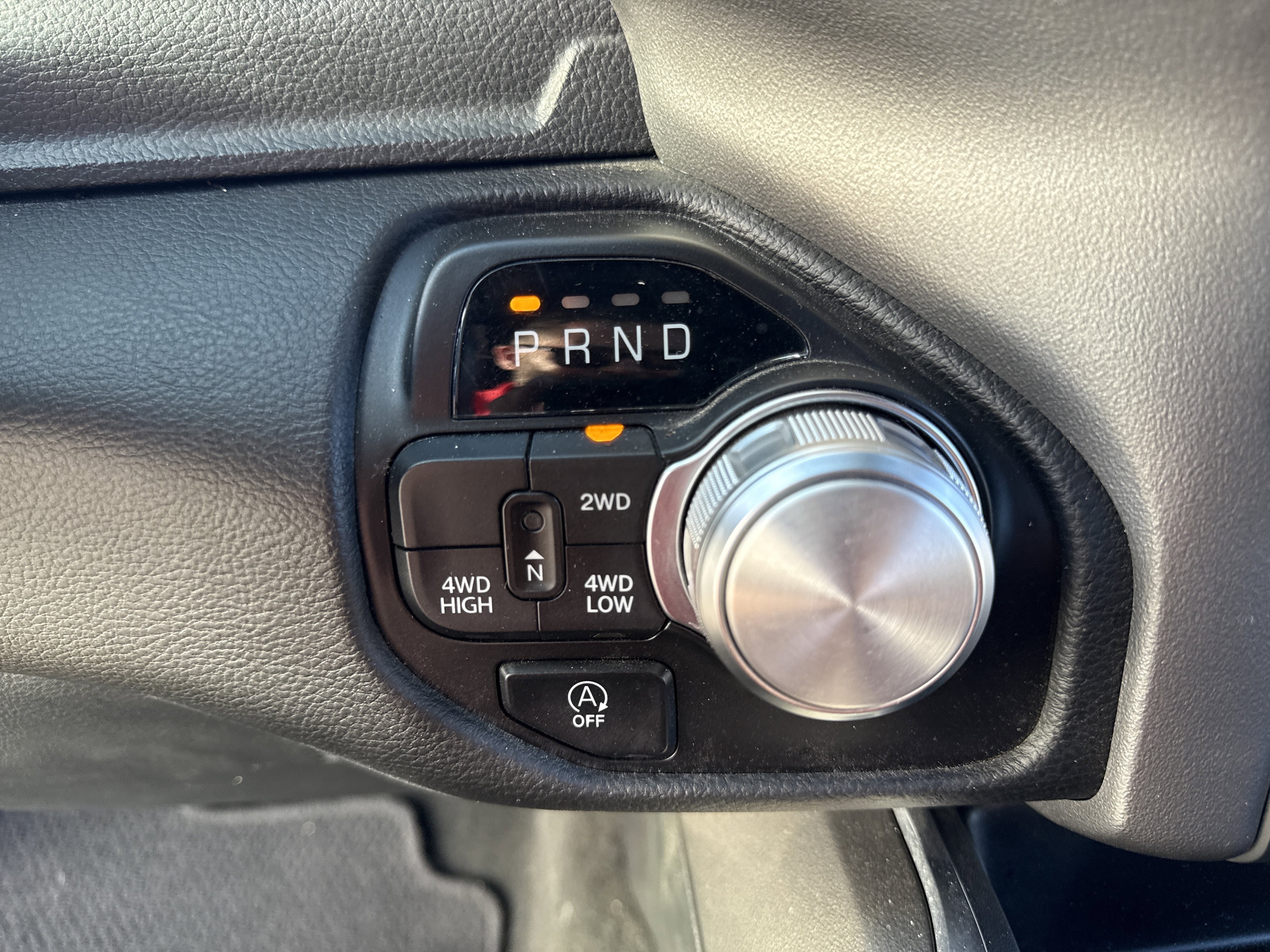 Used 2024 RAM 1500 Laramie image 27