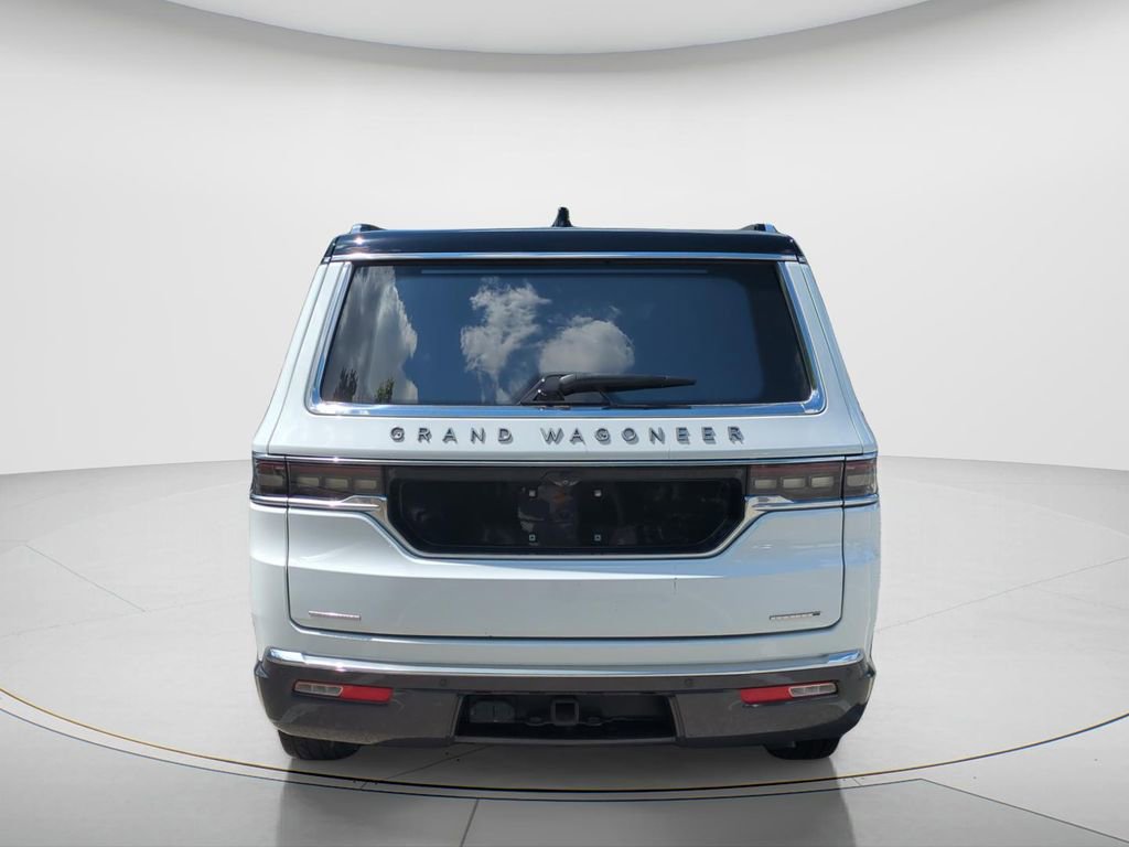 Used 2022 Jeep Grand Wagoneer Series III w/ Rear Seat Video Group 1 image 5