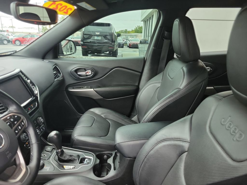 Used 2021 Jeep Cherokee High Altitude image 17