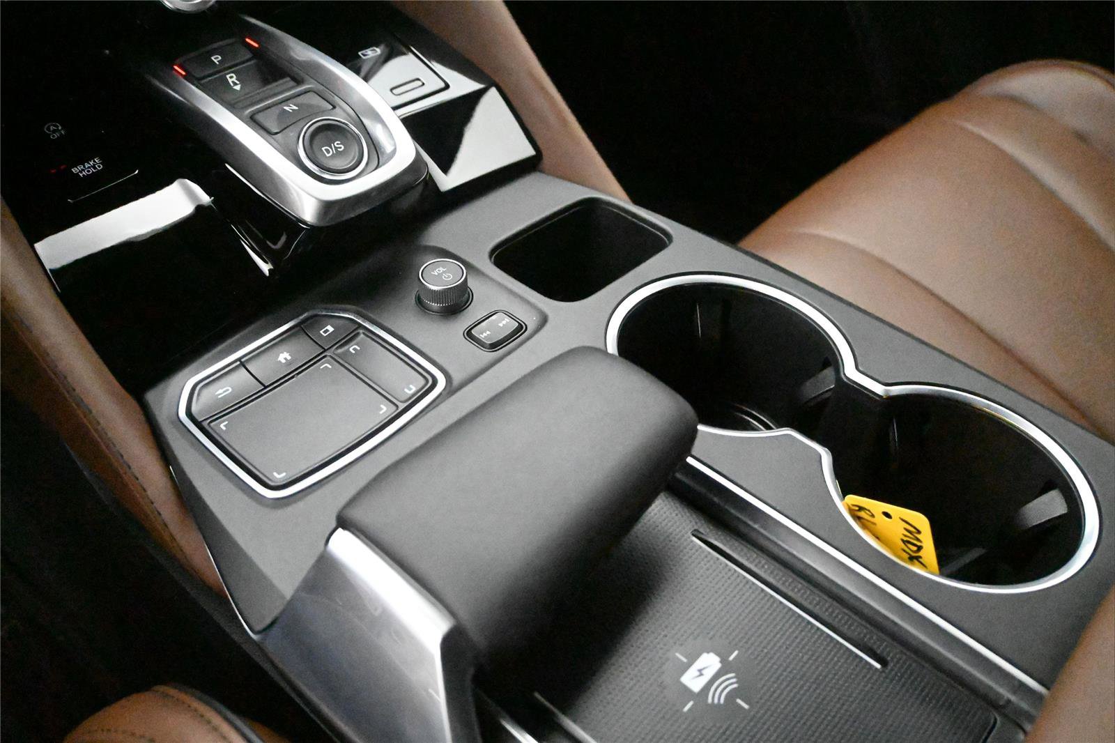 Certified 2024 Acura MDX SH-AWD w/ Advance Package image 5