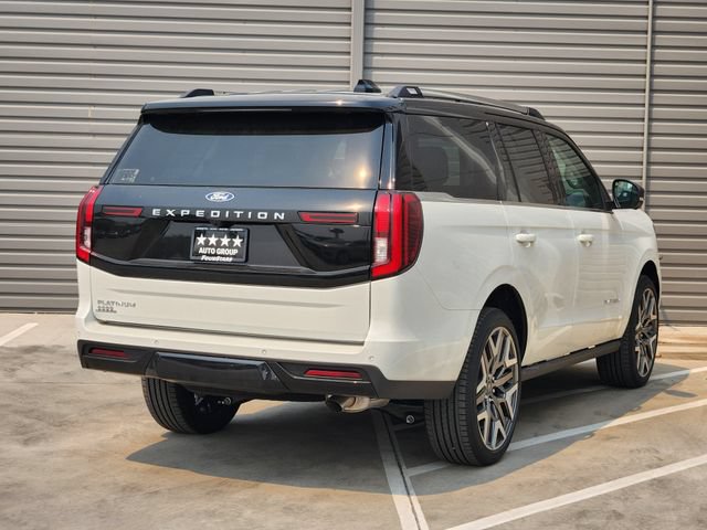 New 2027 Ford Expedition Platinum w/ Platinum Ultimate Package AWD/4WD image 4