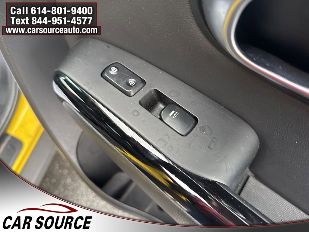 Used 2014 Kia Soul ! w/ Sun & Sound Package image 33