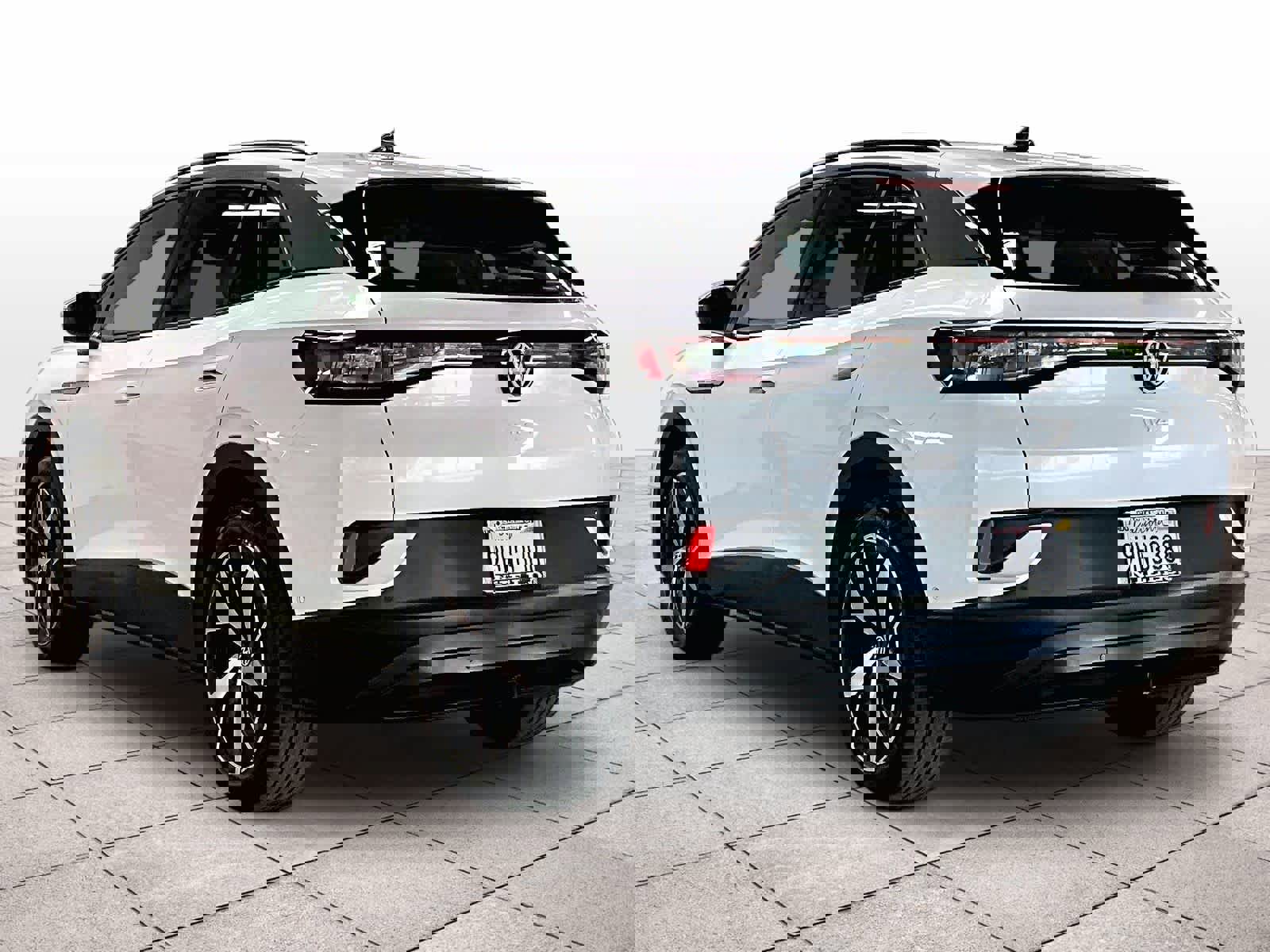 Used 2023 Volkswagen ID.4 Pro S AWD/4WD image 14