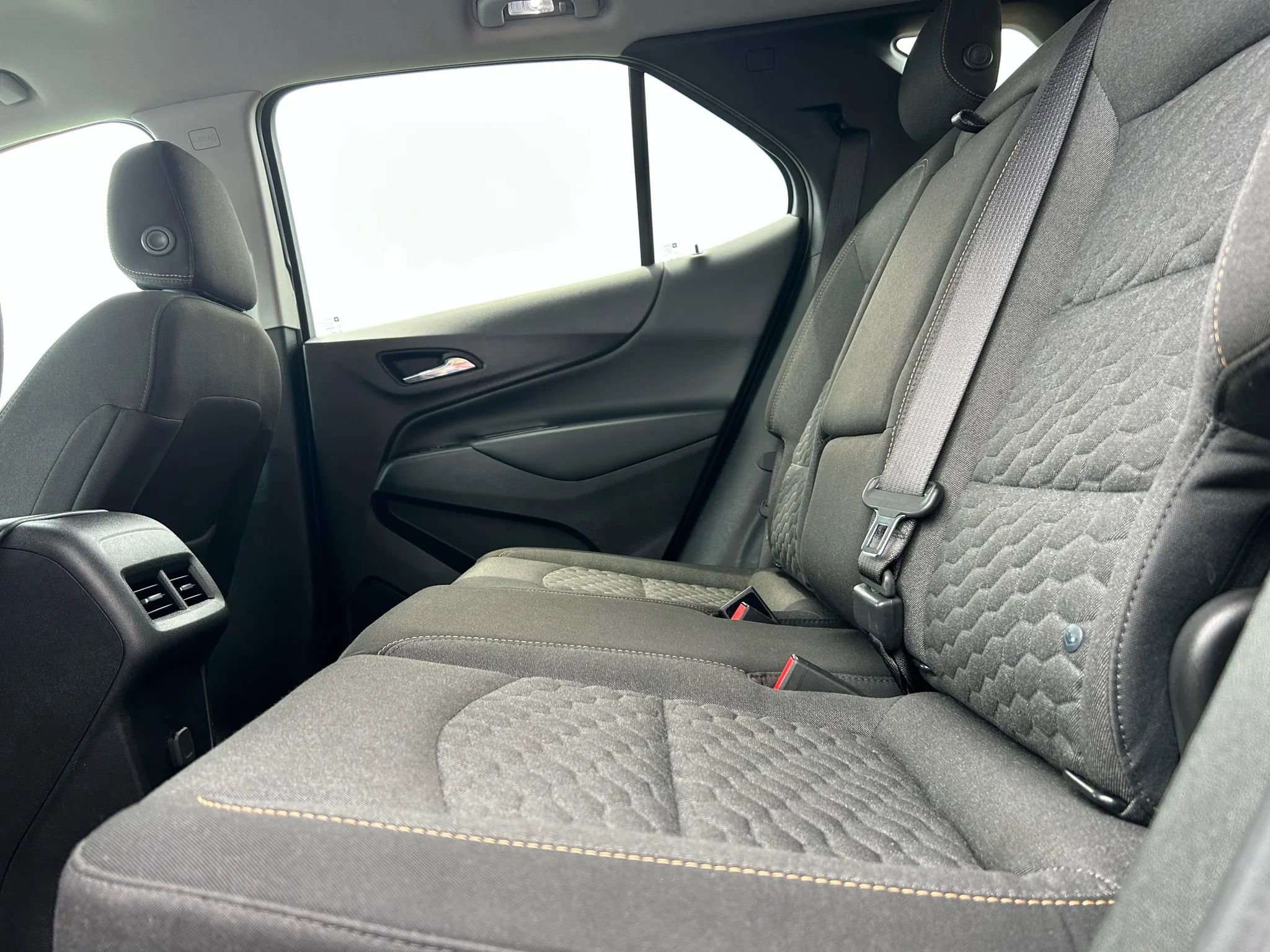 Used 2018 Chevrolet Equinox LT image 14