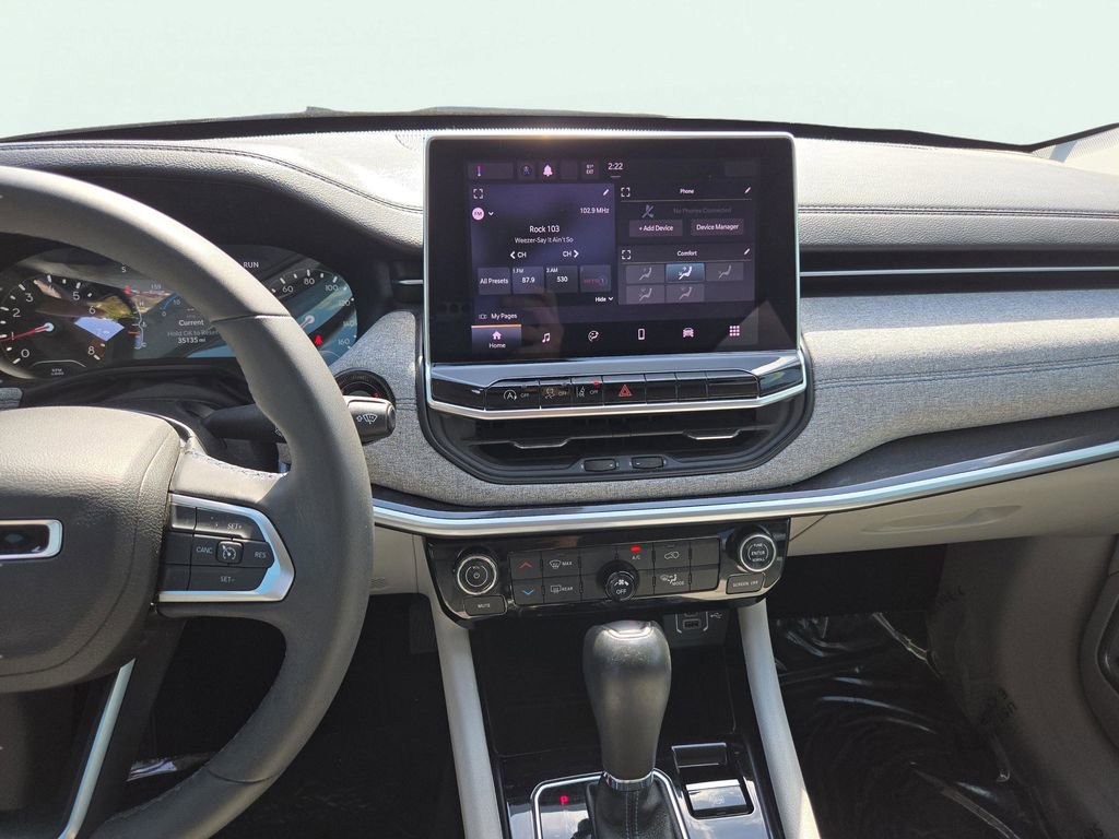 Used 2022 Jeep Compass Latitude w/ Sun and Sound Group image 24