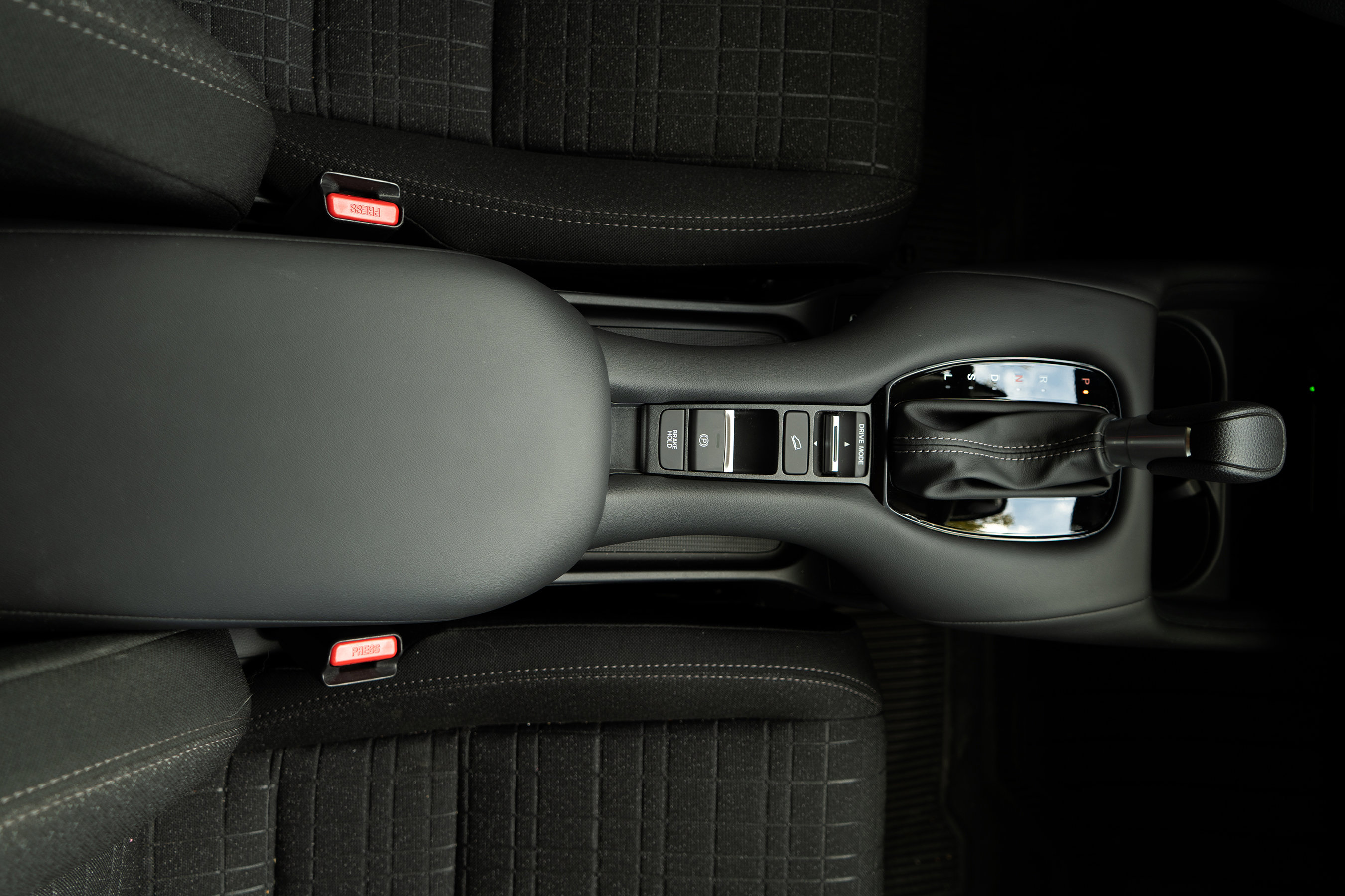 Certified 2026 Honda HR-V LX image 27