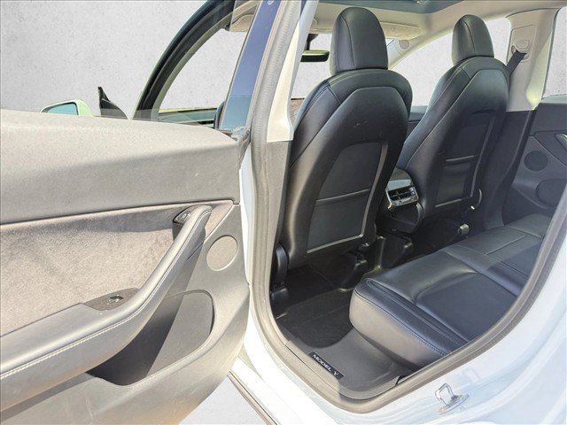 Used 2021 Tesla Model Y 2WD image 19