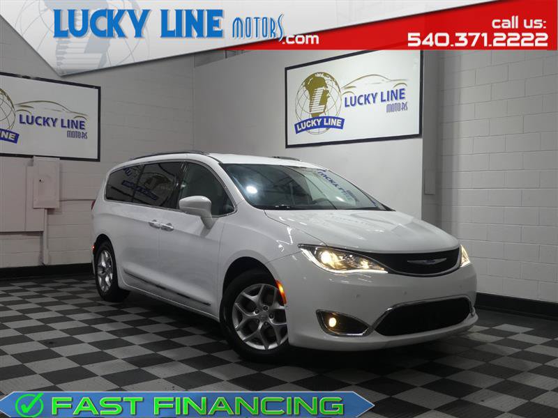 Used 2018 Chrysler Pacifica Touring-L Plus w/ Advanced Safetytec Group