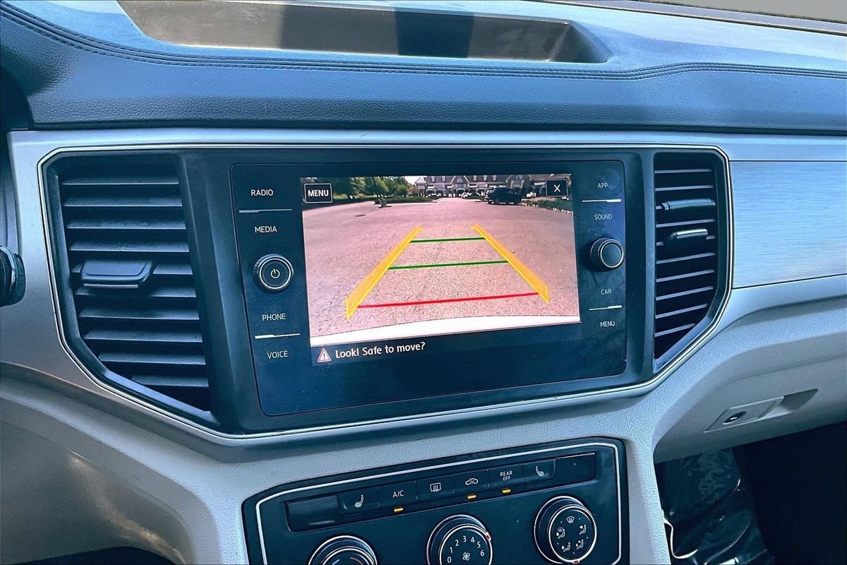 Used 2018 Volkswagen Atlas SE AWD/4WD image 26