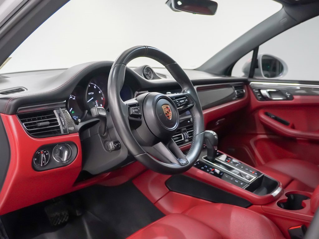 Used 2022 Porsche Macan GTS image 4