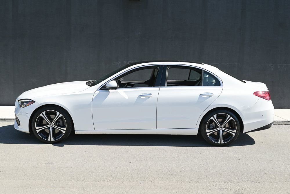 Used 2025 Mercedes-Benz C 300 Sedan image 7