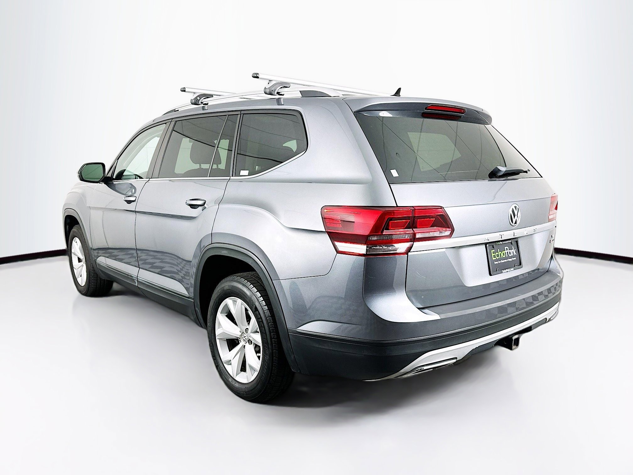 Used 2019 Volkswagen Atlas S w/ Towing Package image 5