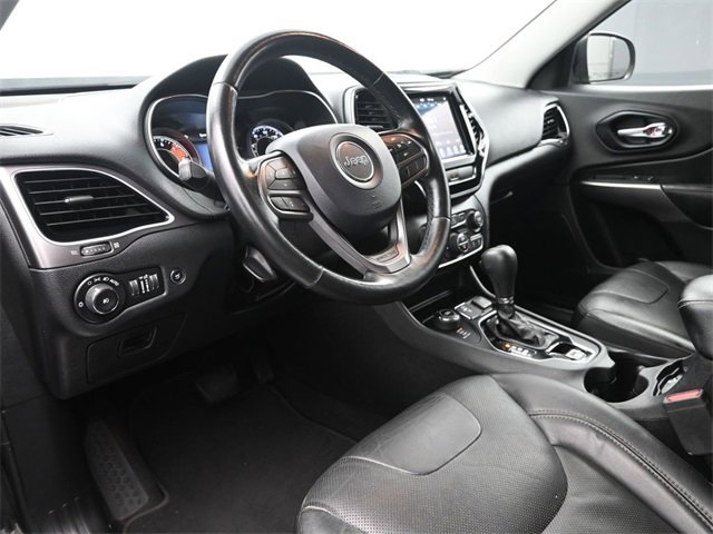 Used 2020 Jeep Cherokee Limited image 8