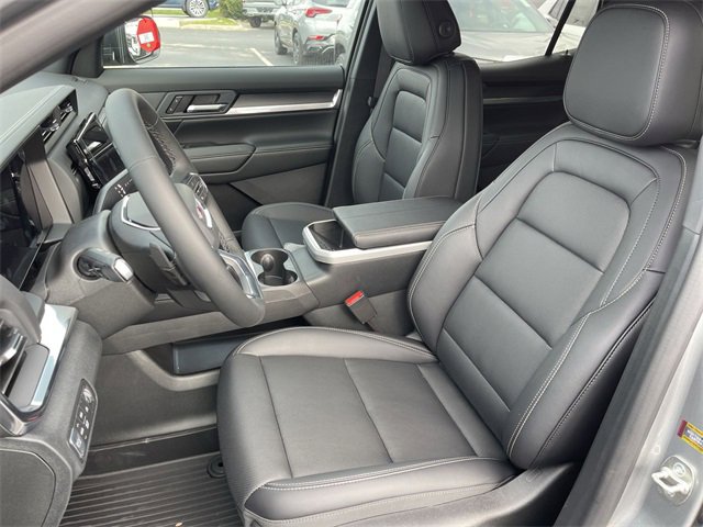 New 2026 GMC Terrain Elevation w/ Elevation Premium Package image 11