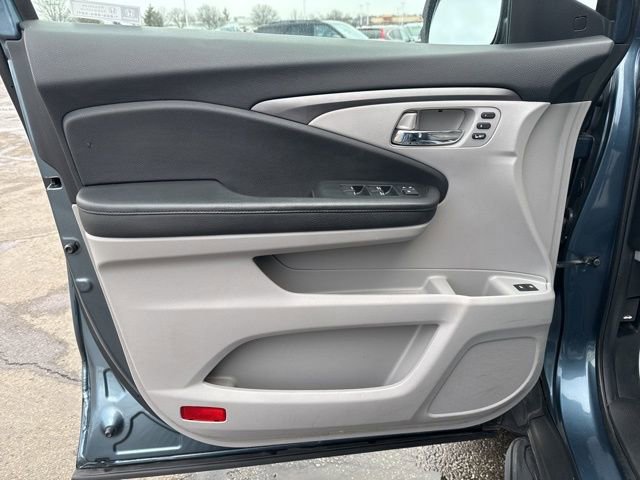 Used 2022 Honda Pilot Special Edition image 29