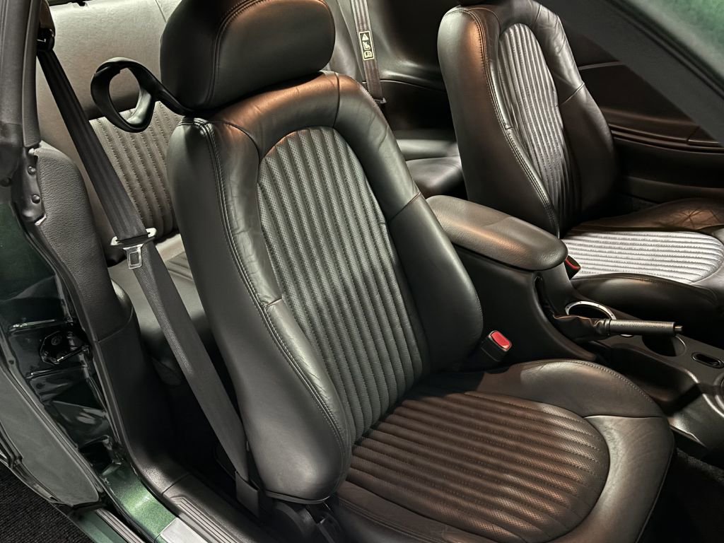 Used 2001 Ford Mustang GT image 47