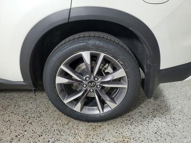 Used 2024 INFINITI QX60 Luxe FWD image 9