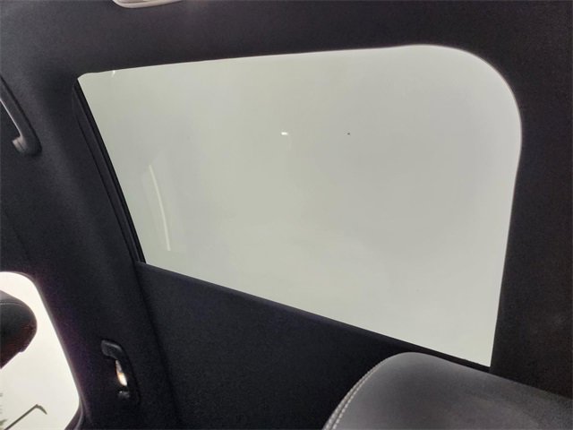 Used 2024 Genesis GV70 3.5T Sport image 32