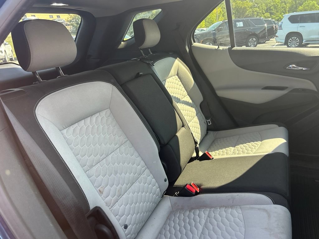 Used 2020 Chevrolet Equinox LT AWD/4WD image 32